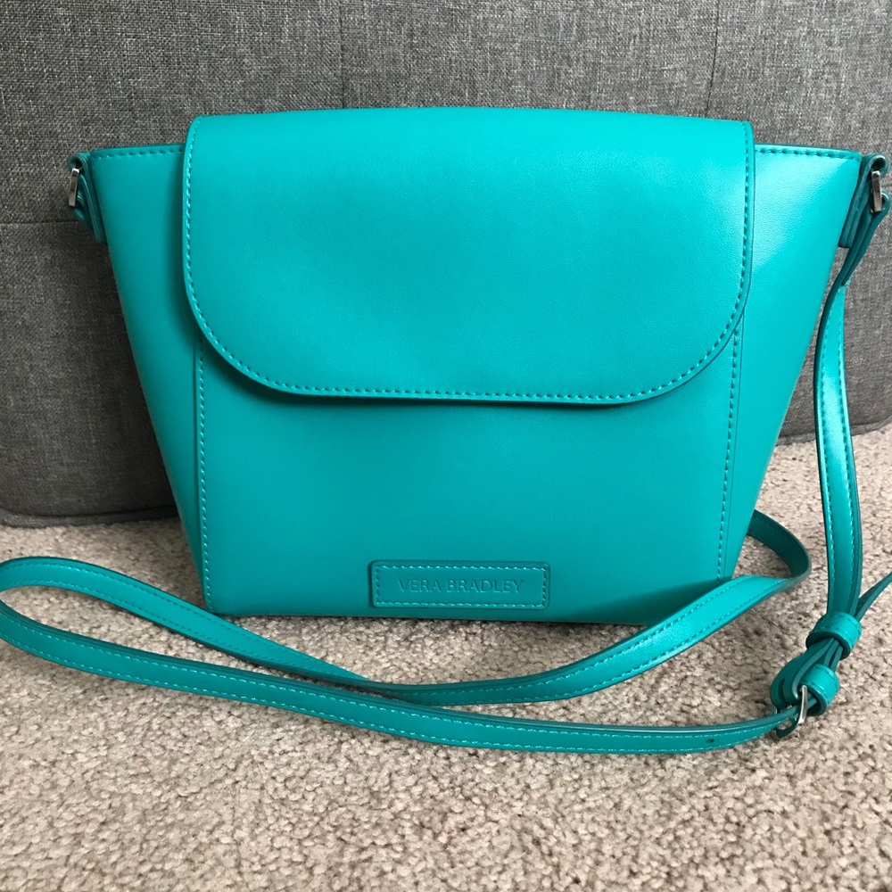 Vera Bradley Flap Closure Crossbody Handbag